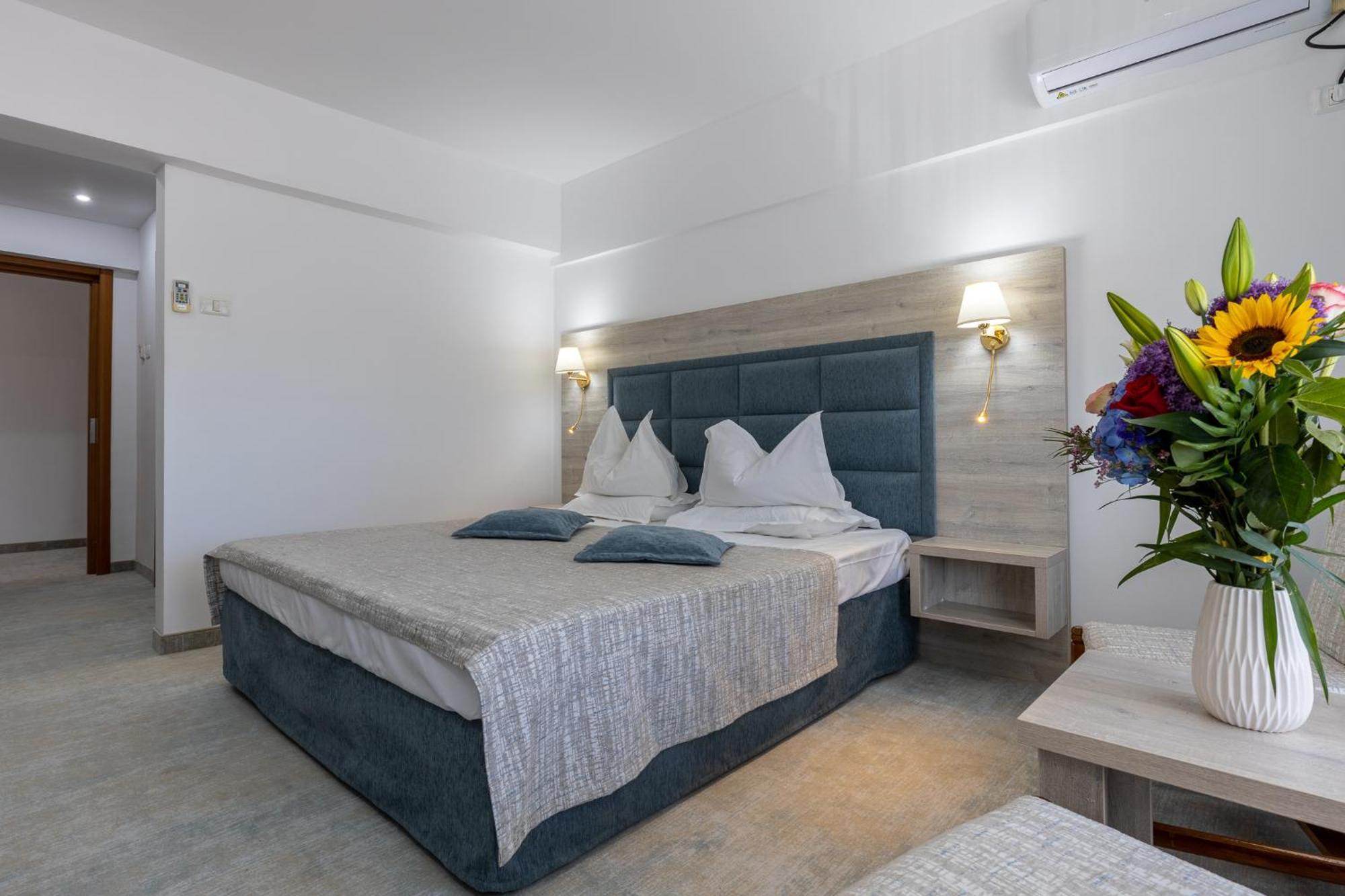 Hotel Condor Mamaia Eksteriør bilde