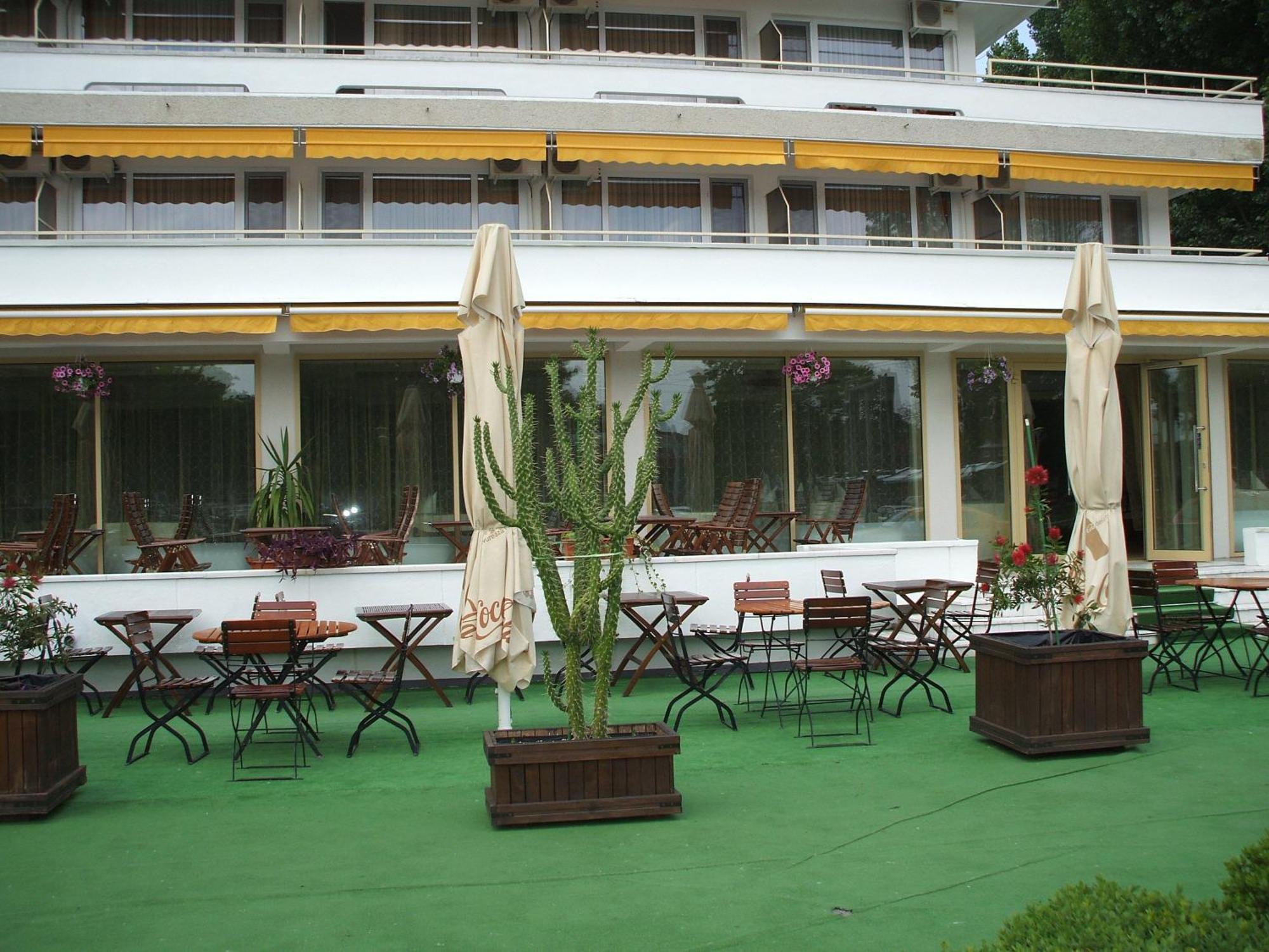 Hotel Condor Mamaia Eksteriør bilde